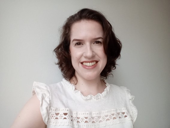 JÚLIA LEITE GREGORY